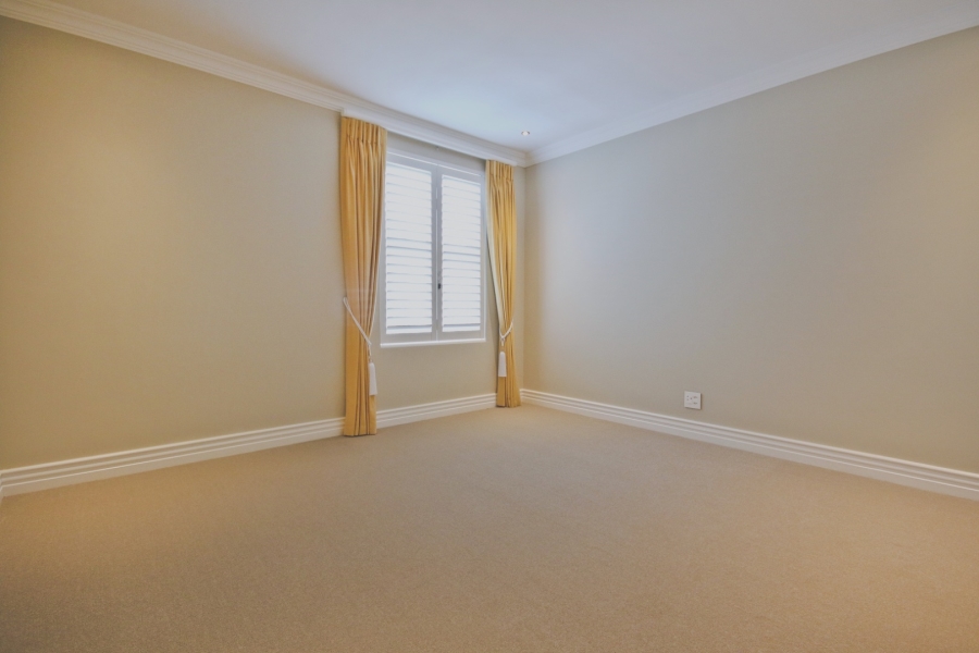3 Bedroom Property for Sale in Paardevlei Western Cape